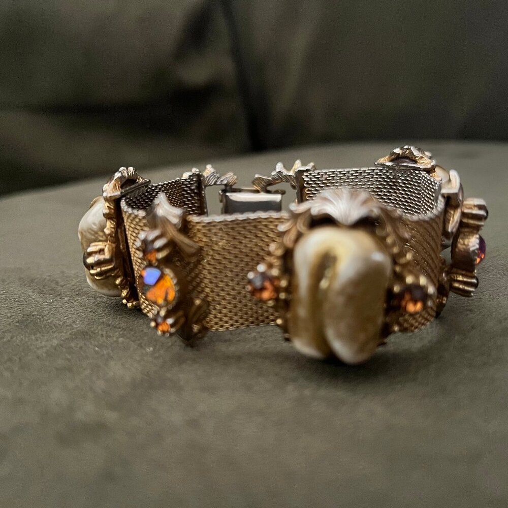 Vintage Gold Tone Mesh Faux Pearl and Rhinestone Bracelet - Picture 5 of 16